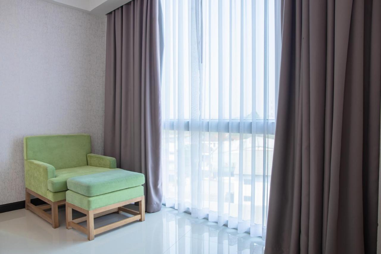 42C The Chic Hotel Nakhon Sawan Exterior photo